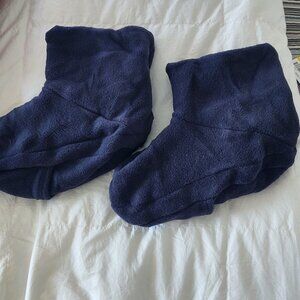MICROWAVABLE FOOT COZYS